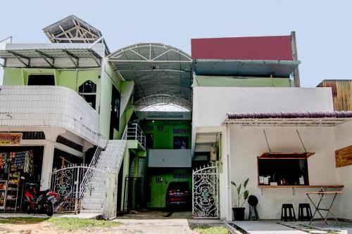 Mandau Hotel | Hotel O Angsana Aglow Homestay Near Taman Angsana