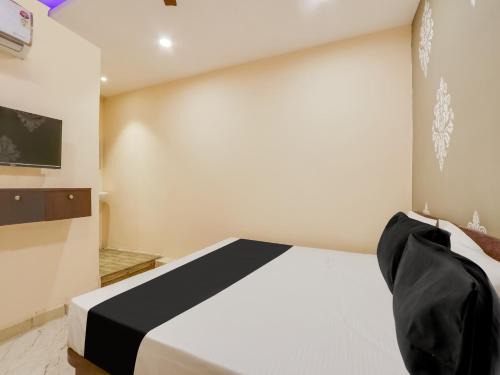 Warangal Hotel | Hotel O BSS INNS HOTELS