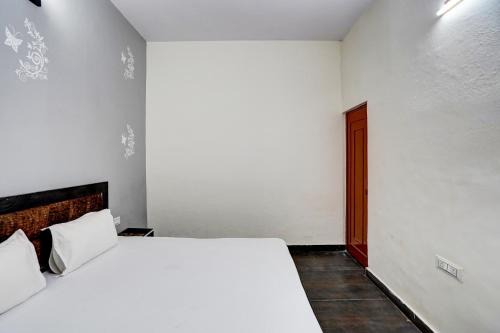 Meerut Hotel | Hotel O Conifer INN