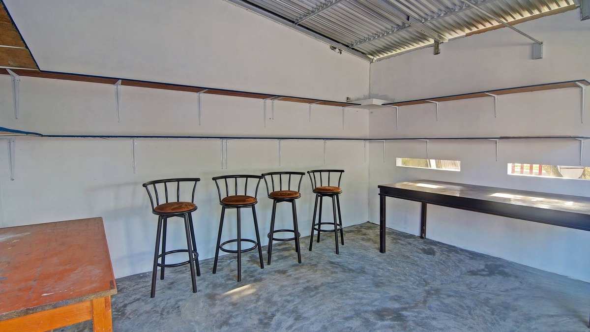 Marinsow Hotel | Hotel O Cvictory Inn