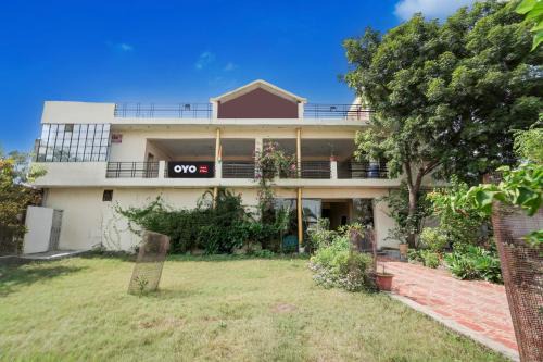 Kanpur Hotel | Hotel O ONMT Inter College Kanpur Formerly Mangalam Palace