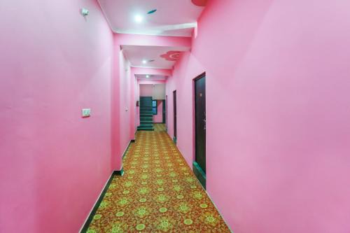 Lucknow Hotel | Hotel O Rajdhani Hotel