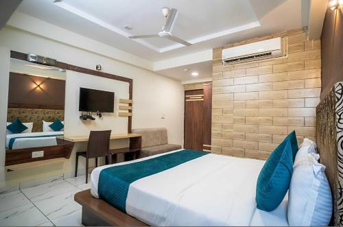 Rajula Hotel | Hotel O Rajula Formerly The Urban Hotel