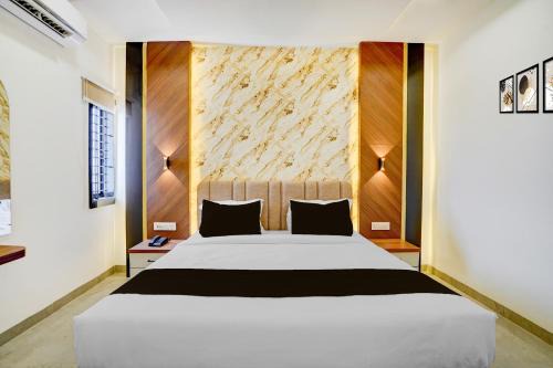 Sanwer Hotel | Hotel O Seemansh