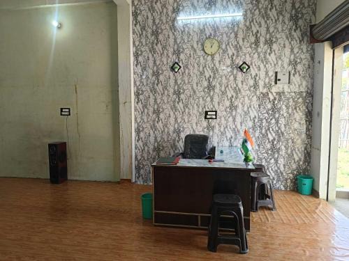 Etawah Hotel | Hotel O The Hotel Sunrise @ Cafe