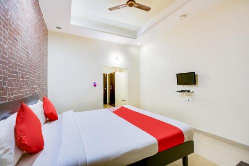 Shergarh Hotel | Hotel O The Thar Mid Way Hotel And Restaurant