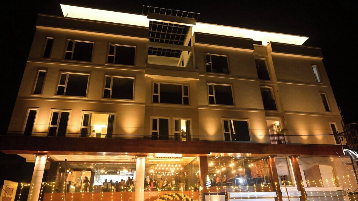 Hazarduari Hotel | Hotel Palace View