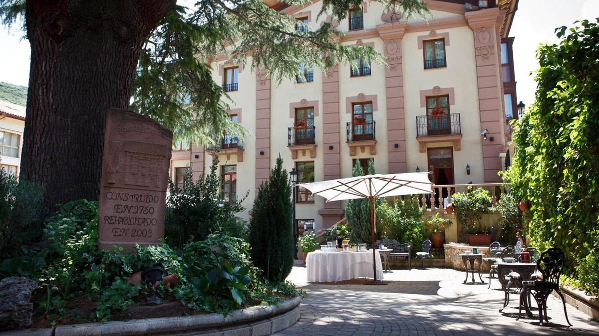 Ezcaray Hotel | Hotel Palacio Azcárate
