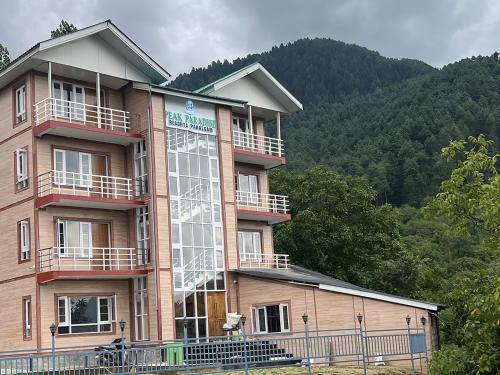 Pahalgam Hotel | Hotel Peak Paradise Resorts