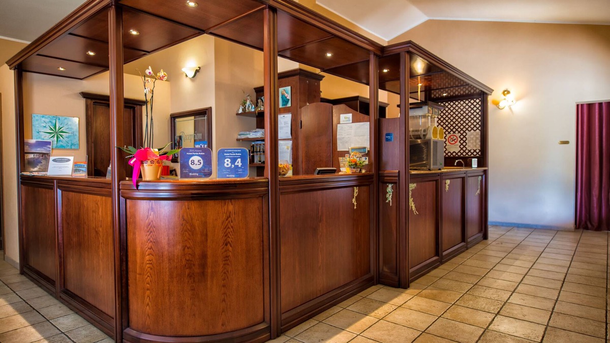 San Giovanni Suergiu Hotel | Hotel Perda Rubia