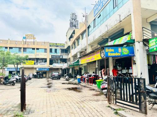 Ahmedabad Hotel | hotel philips