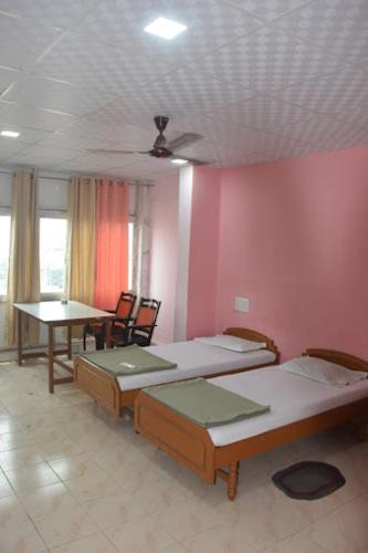 Gandhidham Hotel | hotel prashant international