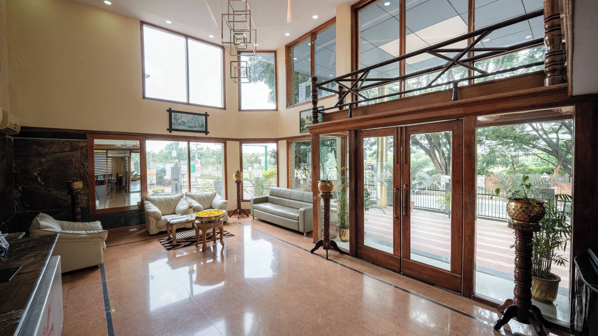 Sadahalli Hotel | Hotel Presidency