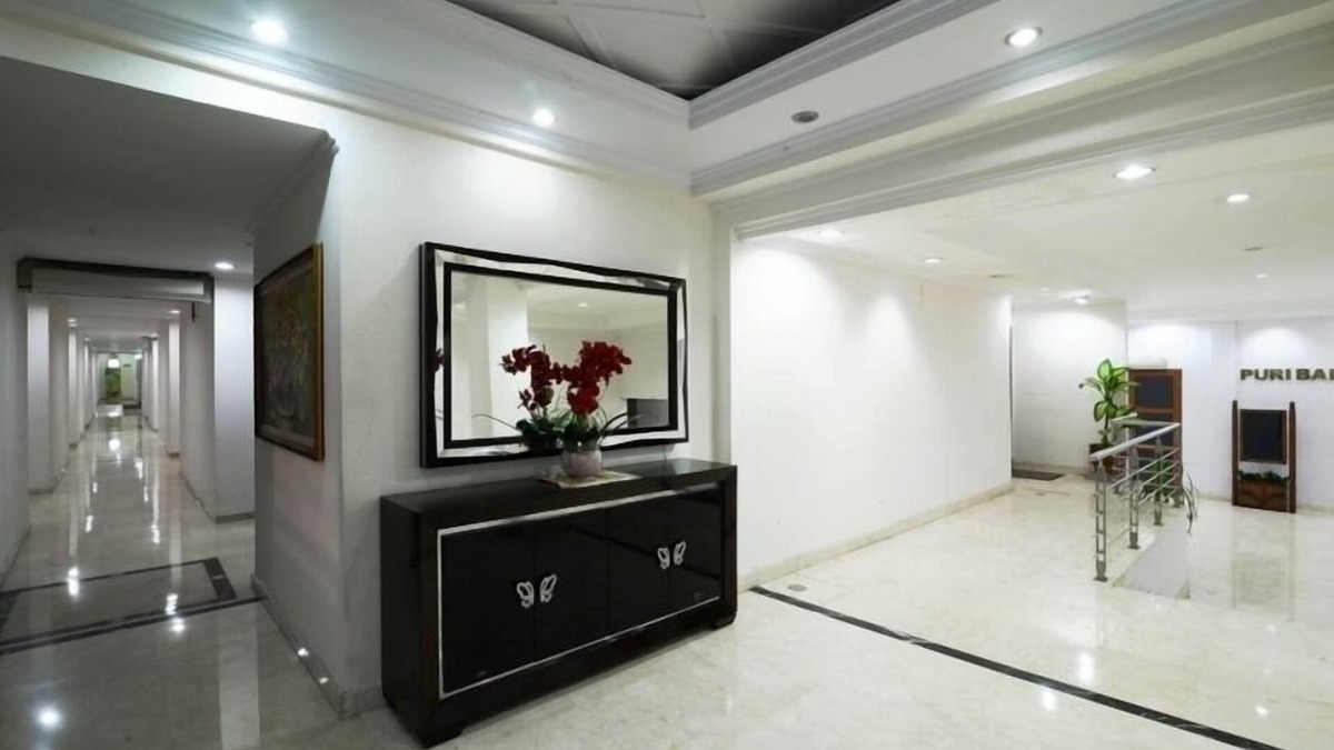 Rawasari Hotel | Hotel Puri Mega