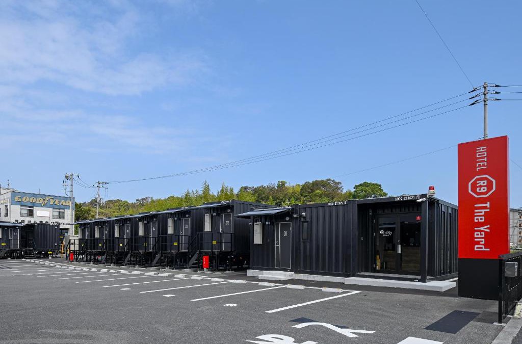 Shikokuchuo Hotel | HOTEL R9 The Yard Shikokuchuo