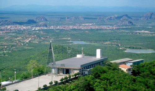 Quixada Hotel | Hotel Rainha do Sertão By Lmm