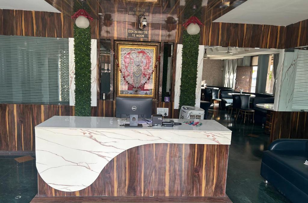 Pithampur Hotel | Hotel Rajshree