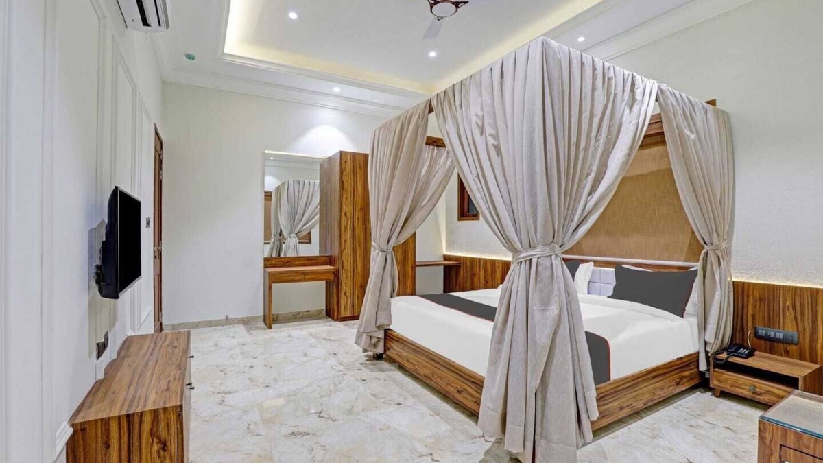 Rajkot Hotel | HOTEL RATNA VILAS PALACE