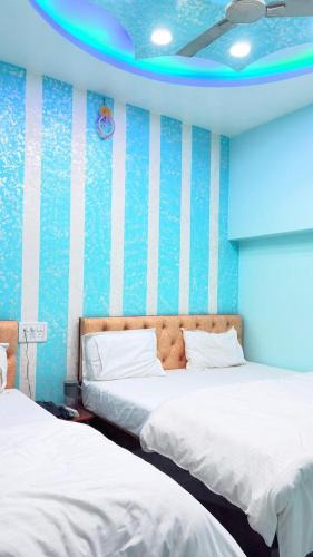 Varanasi Nagar Nigam Hotel | Hotel Red Gold