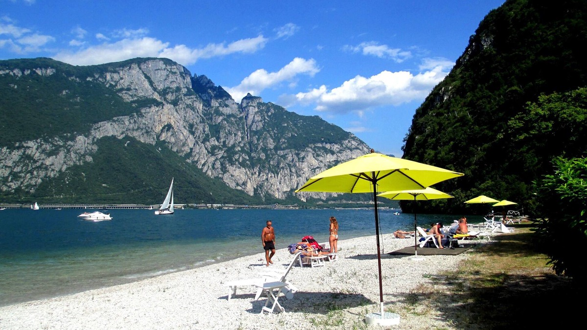 Mandello del Lario Hotel | Hotel Resort Nautilus