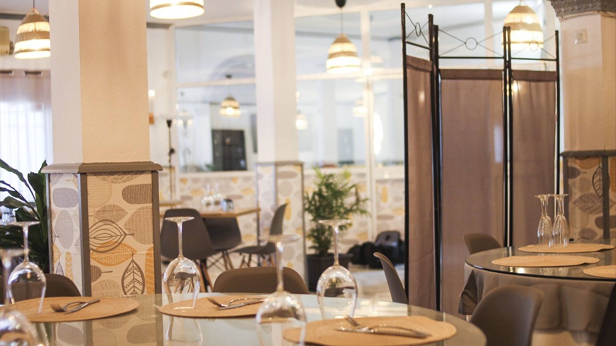 El Cuervo de Sevilla Hotel | Hotel Restaurante Vía Sevilla - Cádiz by MA 22 Puntos