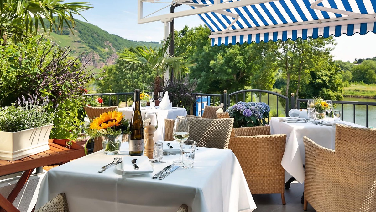 Uerzig Hotel | Hotel & Restaurant ZUR TRAUBE