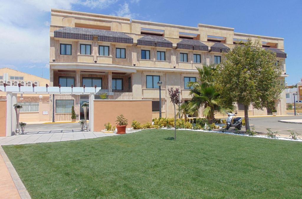 Hellin Hotel | Hotel Restaurante Emilio