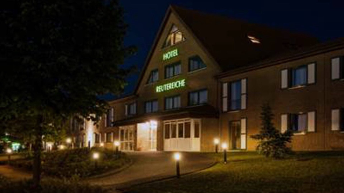 Stavenhagen Hotel | Hotel Reutereiche GmbH