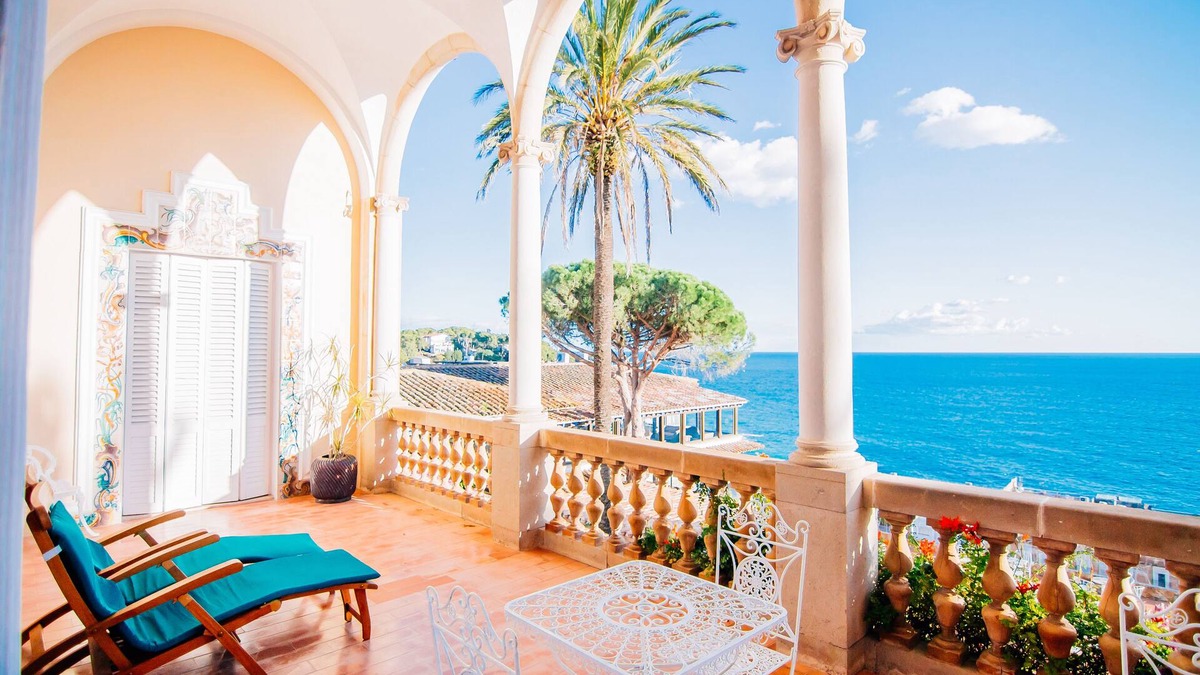 Lloret Town Center Hotel | Hotel Roger de Flor Seleqtta