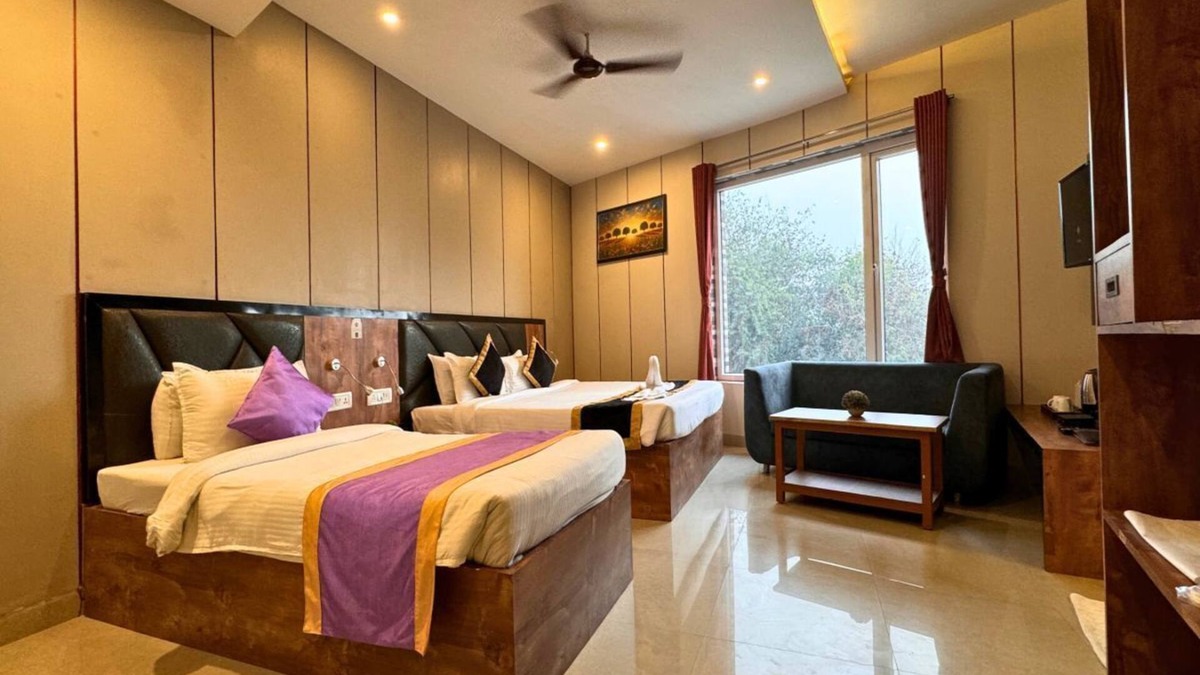 Varanasi Hotel | Hotel Runway Inn