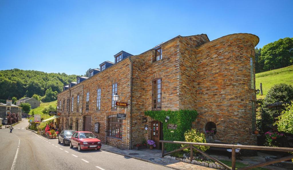 Villanueva de Oscos Hotel | HOTEL RURAL OSCOS