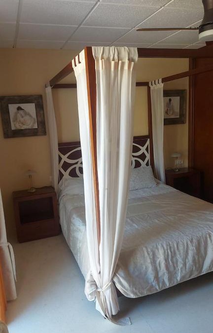 Benizalon Hotel | Hotel Rural-Restaurante Los Olivos