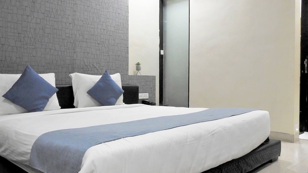 Shirdi Hotel | Hotel Sai Miracle