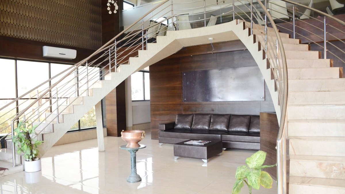 Nashik Hotel | Hotel Sai Vijay