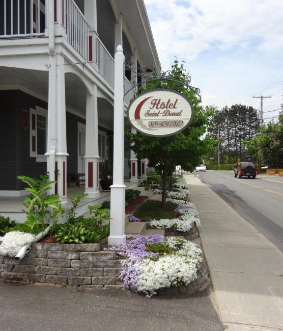 Saint Donat Hotel | Hotel Saint-Donat