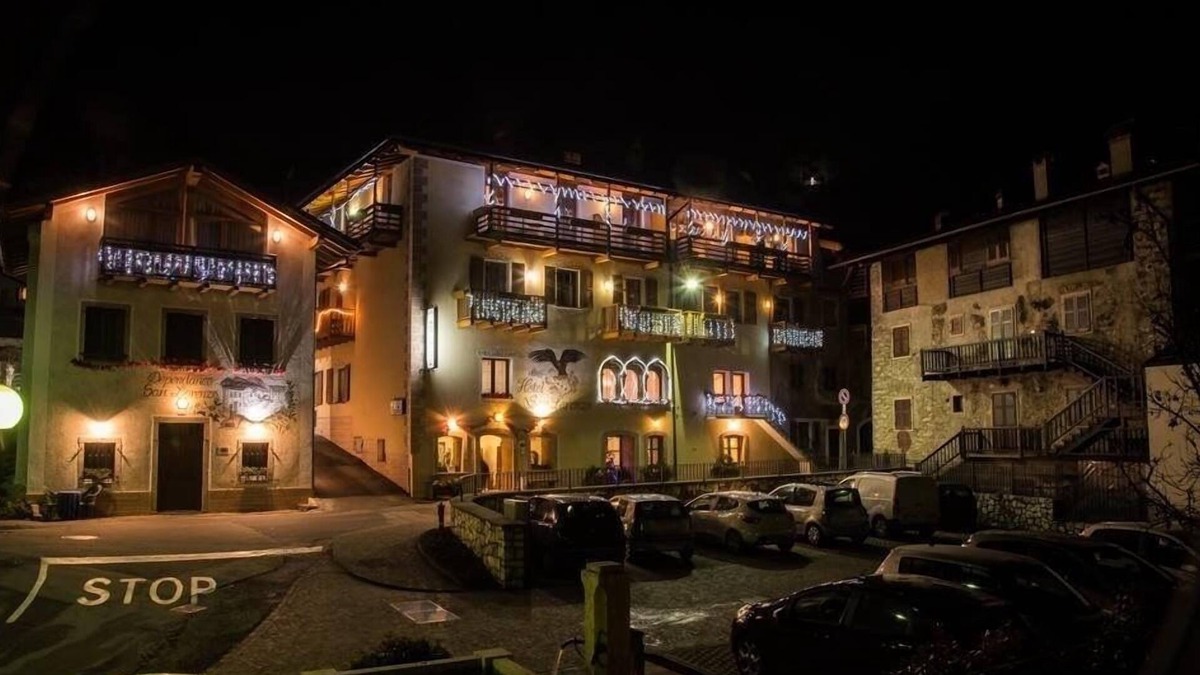 San Lorenzo in Banale Hotel | Hotel San Lorenzo