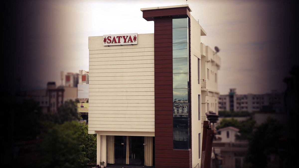 Dehradun Hotel | HOTEL SATYA provides best accommodation just outside I.S.B.T, Dehradun