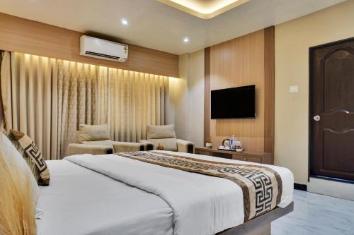 Pandharpur House | Hotel Sayba Classic