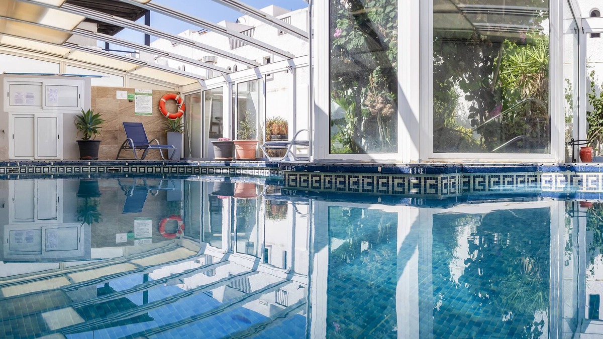 Agua Amarga Hotel | Hotel Senderos