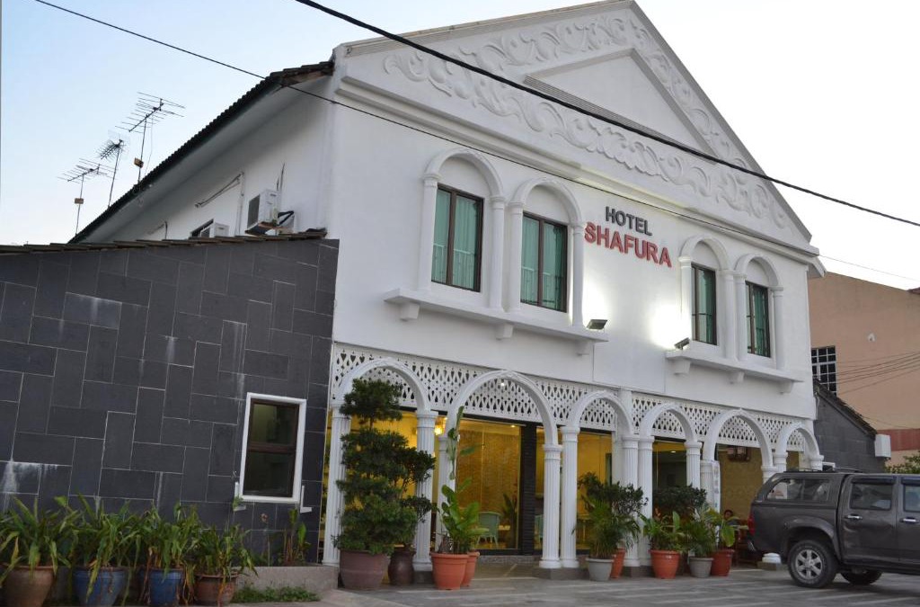 Kampung Gong Pauh Hotel | HOTEL SHAFURA 1