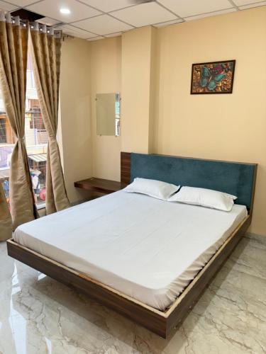 Khattalwada Hotel | Hotel Shri Krishna