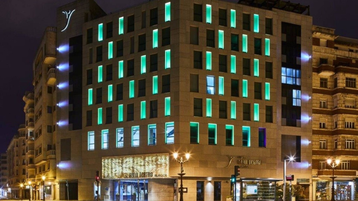 Burgos Hotel | Hotel Silken Gran Teatro Burgos
