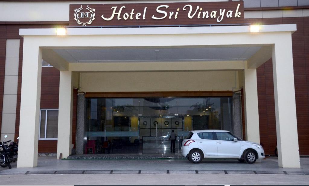 Hazaribagh Bed & Breakfast | Hotel Sri Vinayak