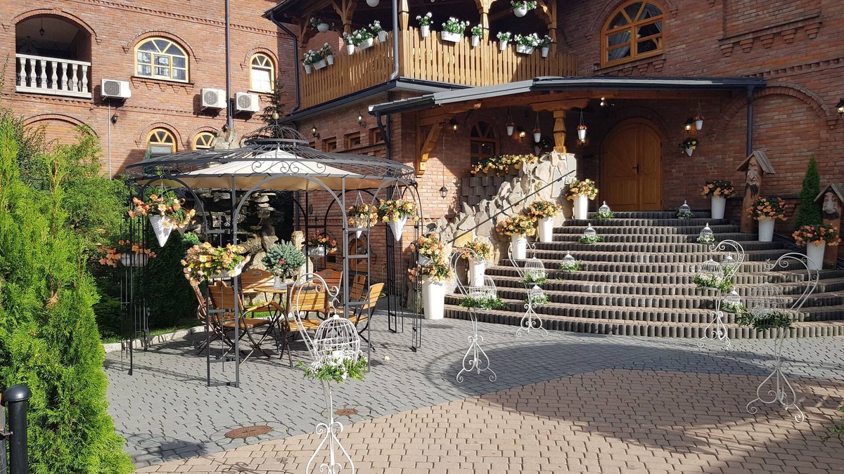 Tomaszow Lubelski Hotel | Hotel Staropolski