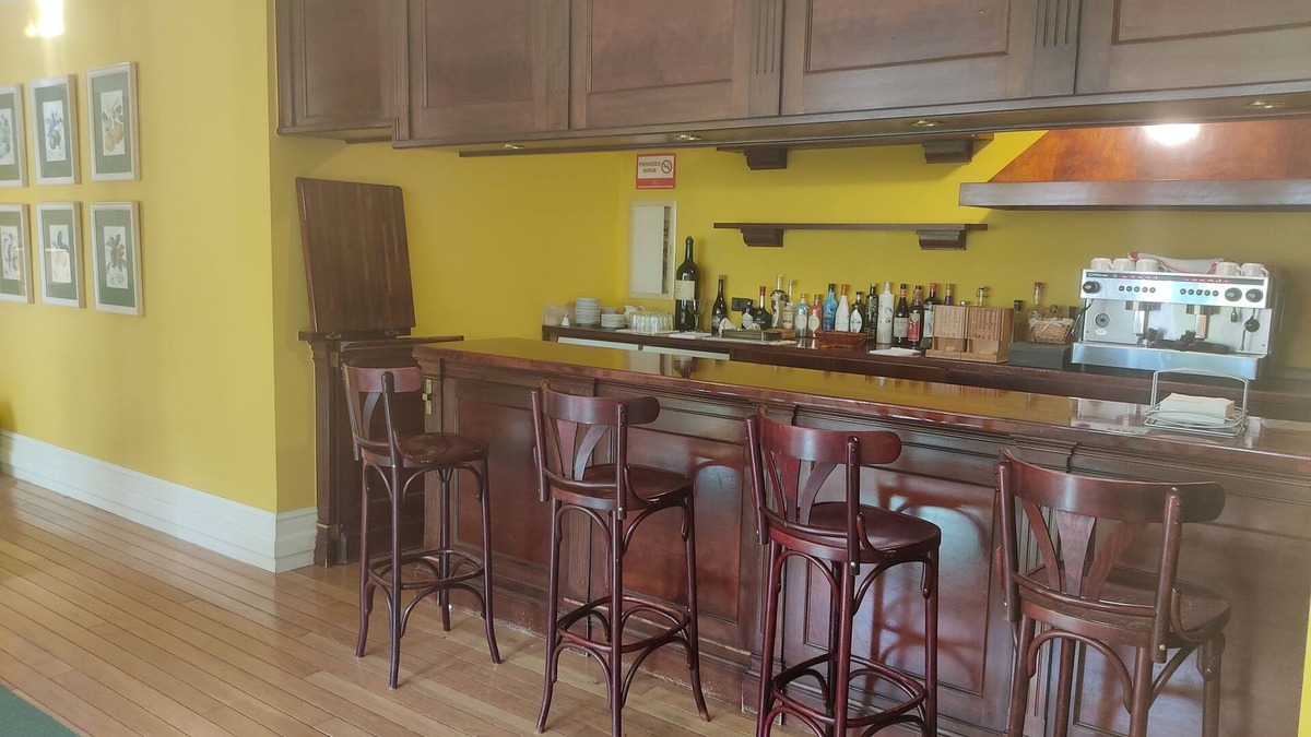 Miono Hotel | Hotel Suite Mioño Castro