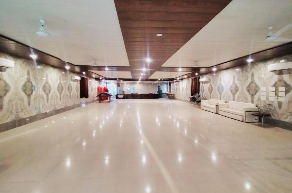 Chitrakoot Hotel | Hotel Svarnima By WB Inn