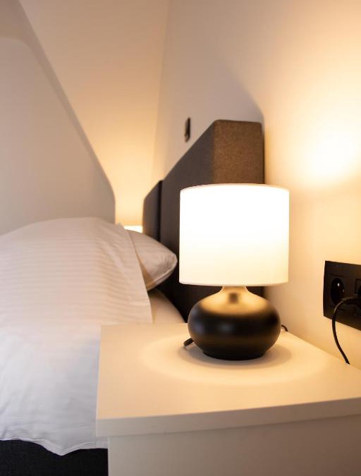 Oostrozebeke Hotel | Hotel Swaenenburg