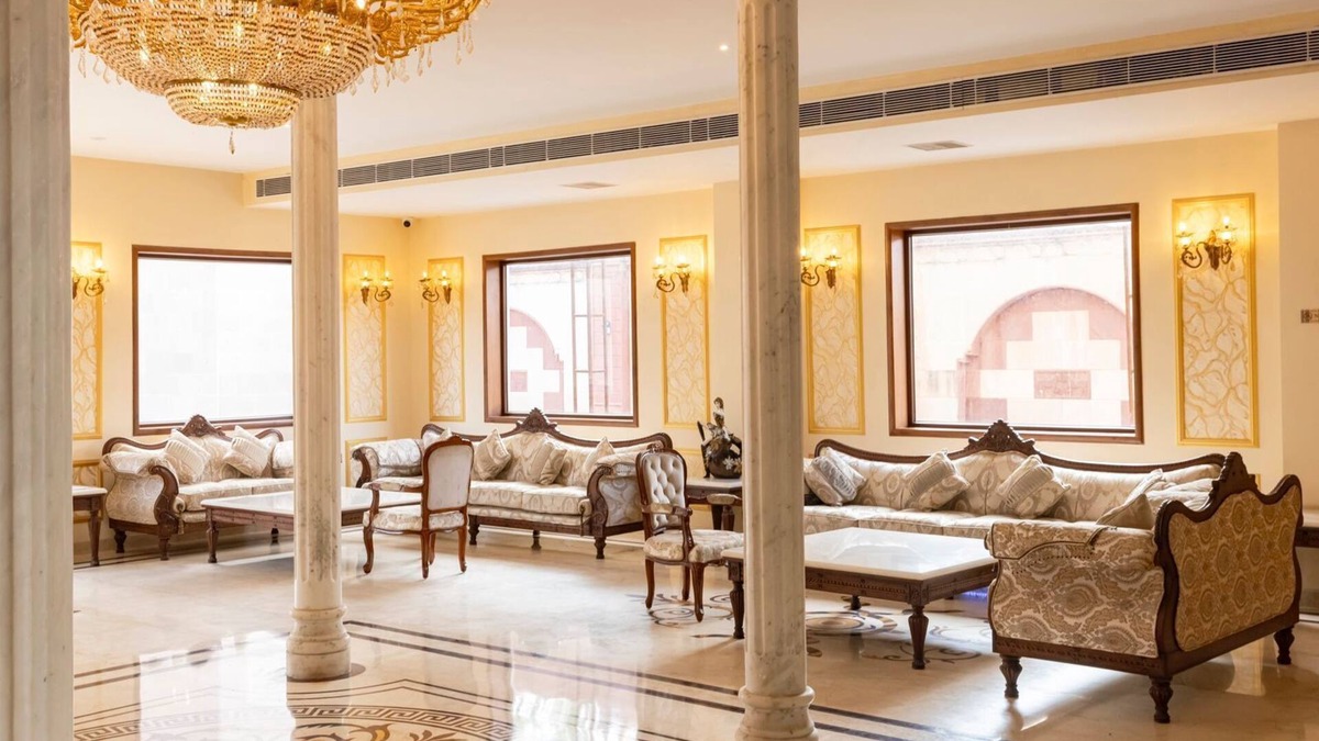 Amroha Hotel | HOTEL THE FORT