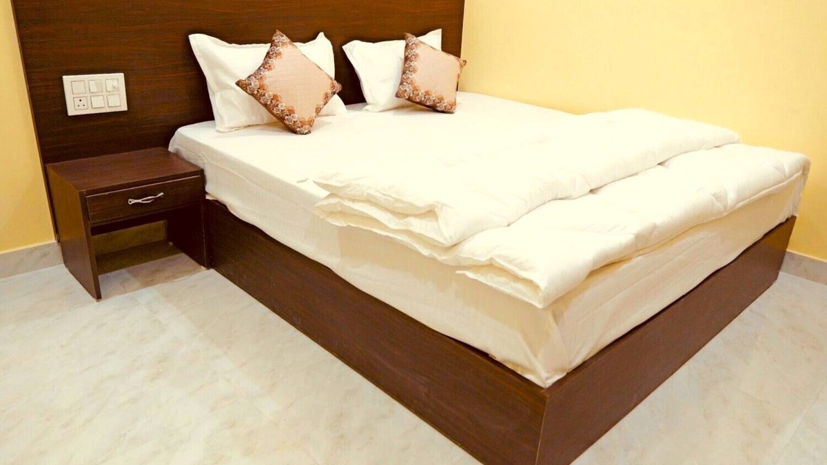 Khajuraho Hotel | Hotel The Ram Krishna