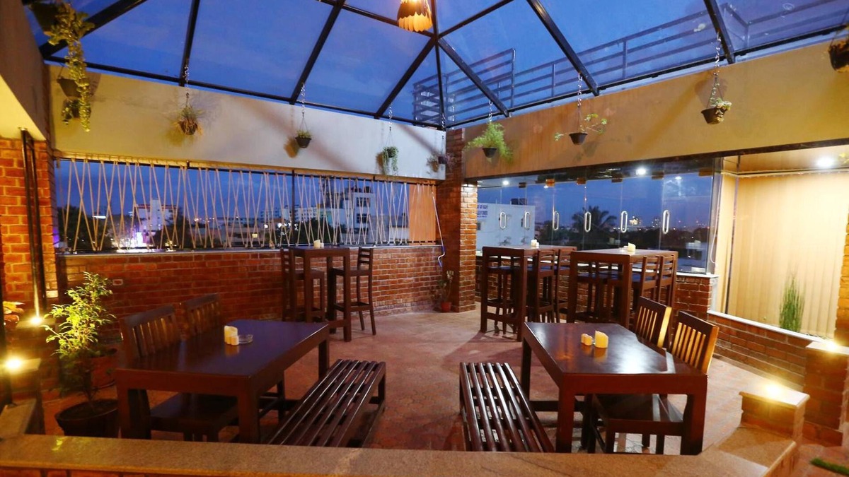 Ramamurthy Nagar Hotel | Hotel The Shack